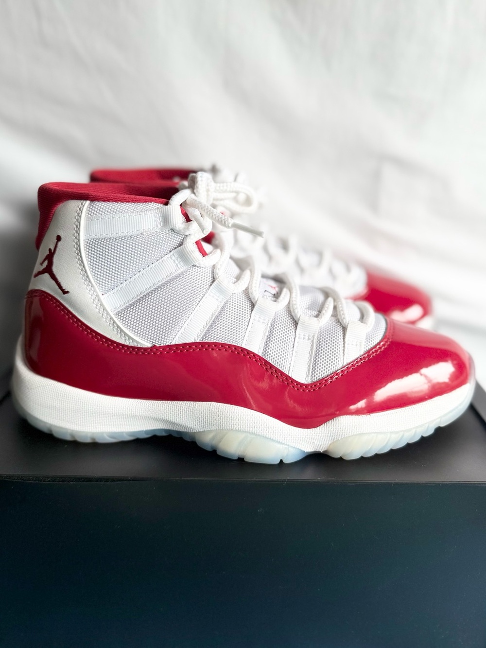AUTHENTIC Jordan 11 Retro Cherry size 8 CT8012-116 2022 PRE-OWNED